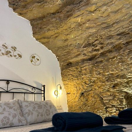 Casa Cueva Sol Y Luna Setenil Setenil De Las Bodegas المظهر الخارجي الصورة